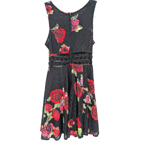 Free People Black Asian Rose Boho Whimsigoth Lace Cutout Crochet Mini Dress 2 - Picture 6 of 12
